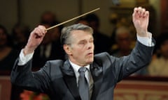 Mariss Jansons conducts in Vienna