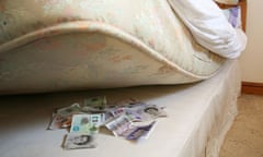 Money under mattress