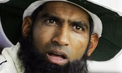 Mohammad Yousuf has been banned for life by the Pakistan Cricket Board