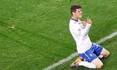 Klaas-Jan Huntelaar celebrates scoring the winning goal for Holland against Cameroon in Cape Town