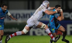 Ulster's Dan Tuohy tackles Aironi's Tito Tebaldi 