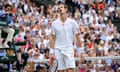 Andy Murray failed to take the chances he created while Roger Federer was back at his best