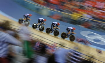 Team Pursuit qualifying