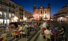 Praça do Giraldo, Evora