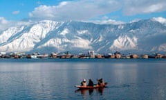 Fresh snow fall in the Dal Lake region