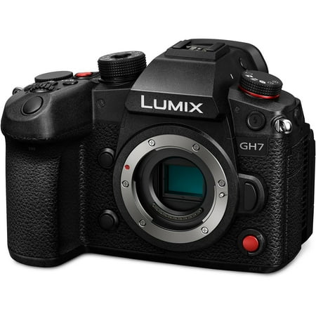 Panasonic LUMIX GH7...