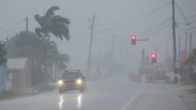 Lluvias en Ft Myers por el huracán Milton