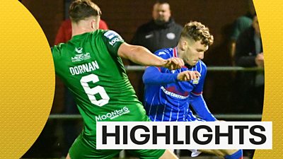 Dundela v Linfield