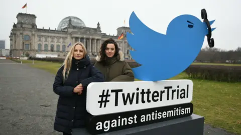 HateAid Josephine Ballon and Avital Grinberg are from the groups taking action