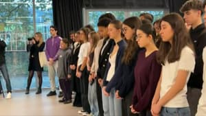 Les établissements scolaires observent une minute de silence en hommage à Samuel Paty et Dominique Bernard