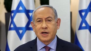 Benjamin Netanyahu lors d'une réunion avec son cabinet à la Kirya, à Tel-Aviv, le 31 décembre 2023