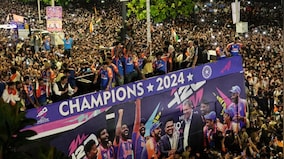 Fans faint, several injured as lakhs turn up to attend in Team India's T20 World Cup victory parade