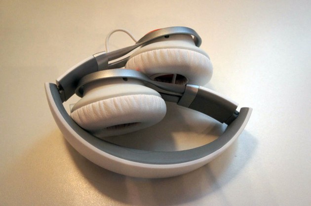 Jabra Revo