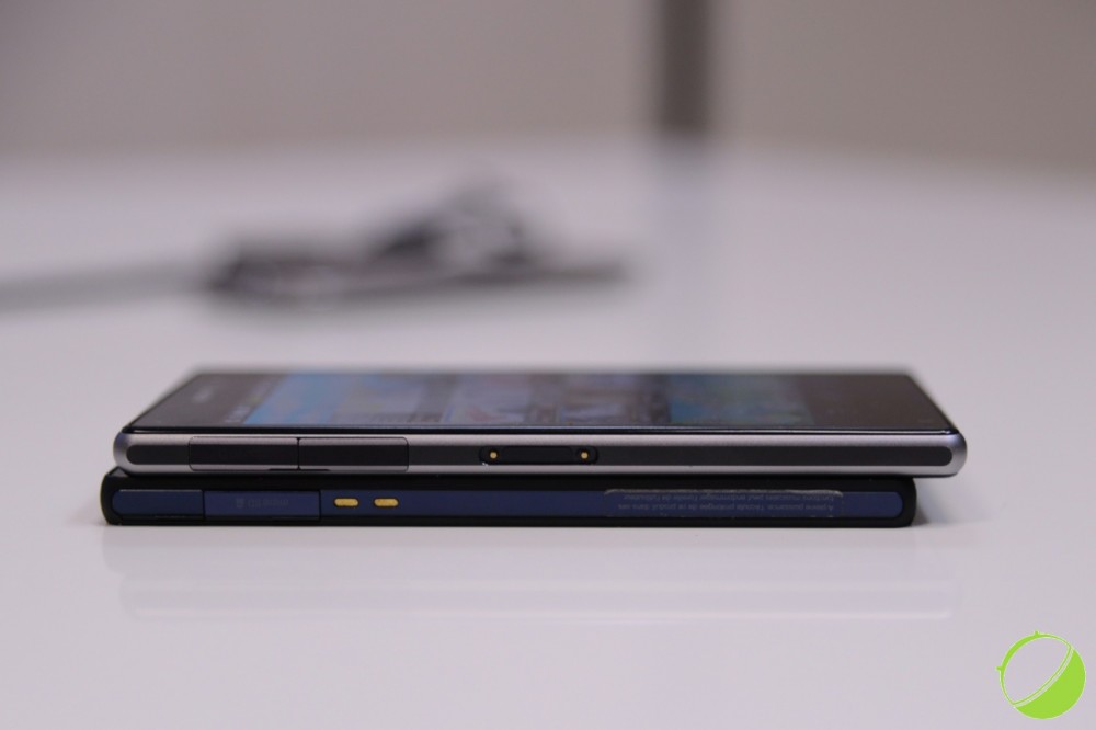 Sony Xperia Z en bas et Sony Xperia Z1 en haut