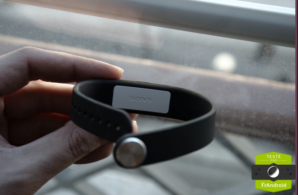 Sony-Smartband-SWR10