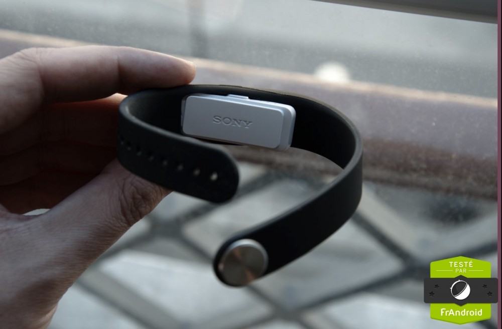 Sony-Smartband-SWR10