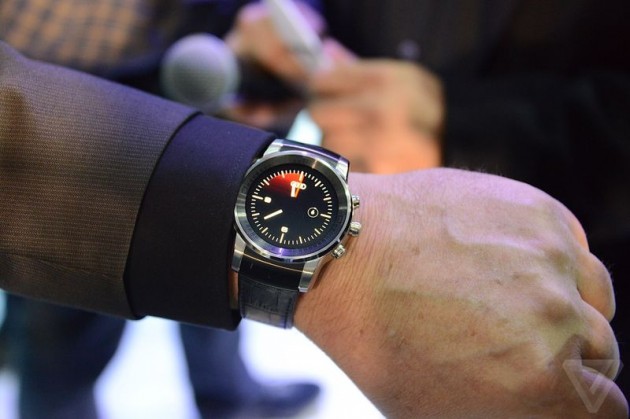 LG G Watch R version Audi