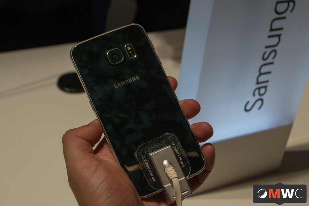 Samsung Galaxy S6 Edge (2 sur 7)