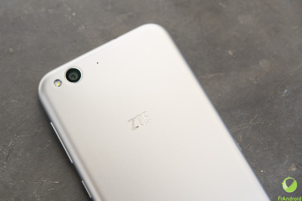 ZTE Blade S6 (4 sur 11)