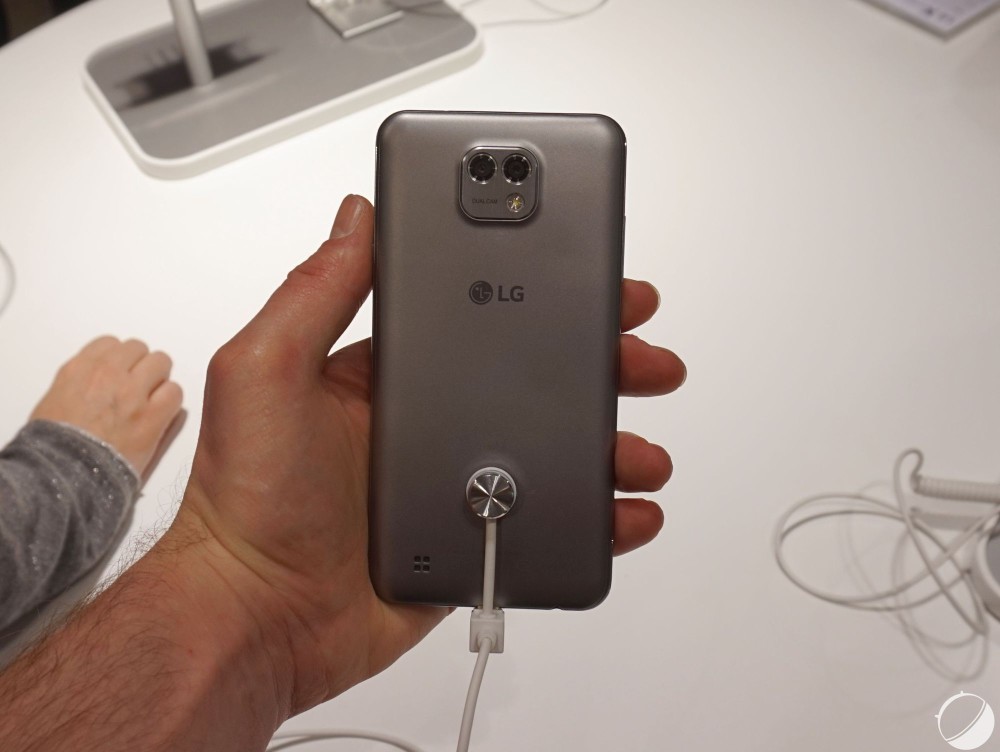 LG X Cam mwc16 3