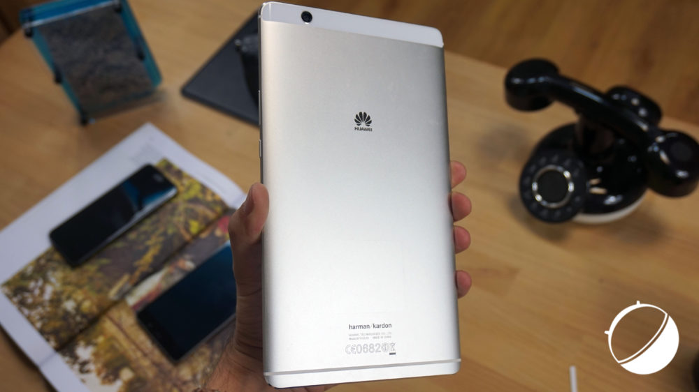 huawei-mediapad-m3-d