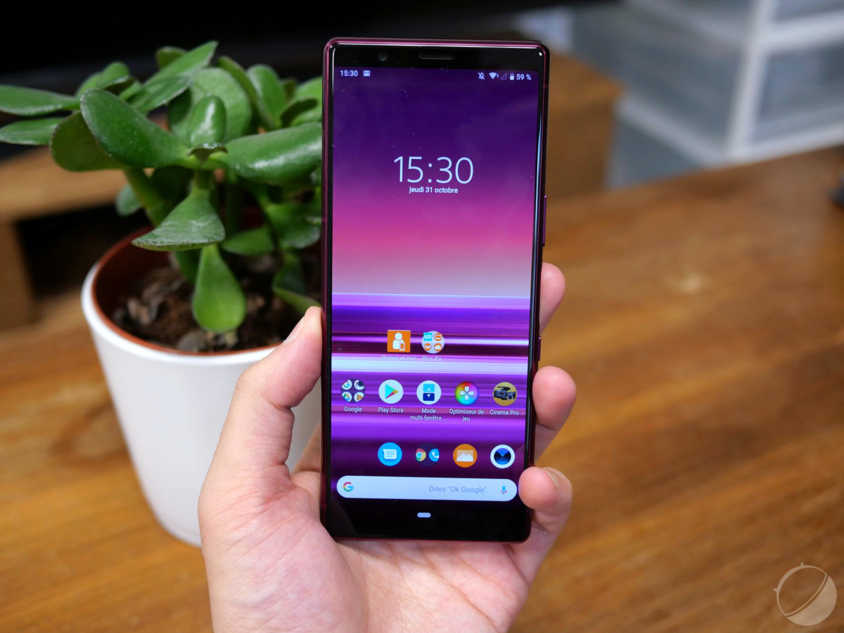 Sony Xperia 5 de face