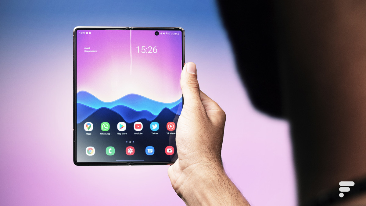 Samsung Galaxy Z Fold 2 grand écran