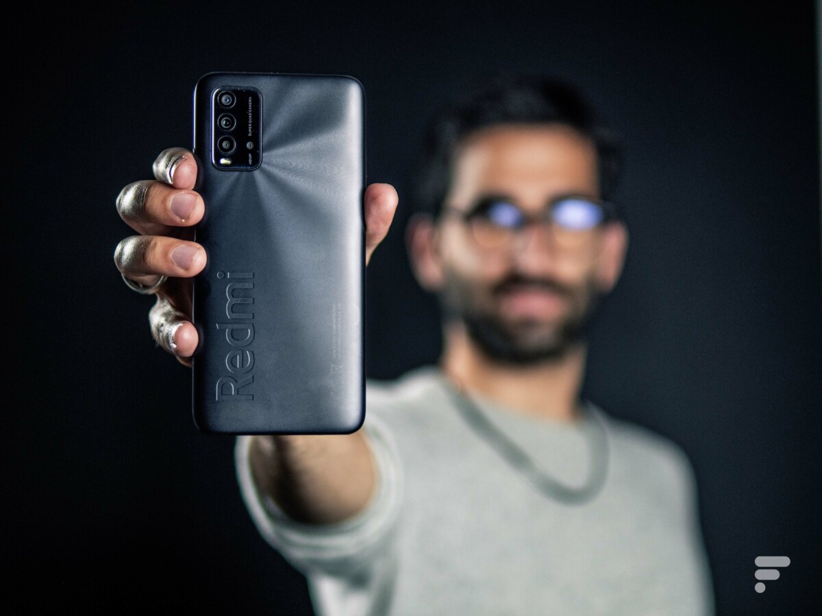 Le Xiaomi Redmi 9T vu de dos