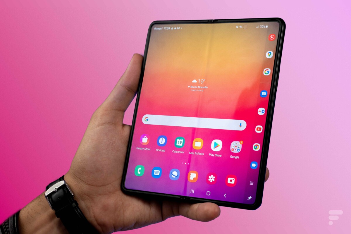 Samsung Galaxy Z Fold 3