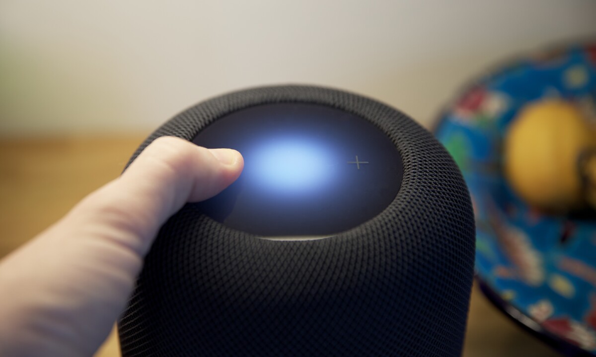 Apple HomePod 2 écran allumé pour ajustement du volume