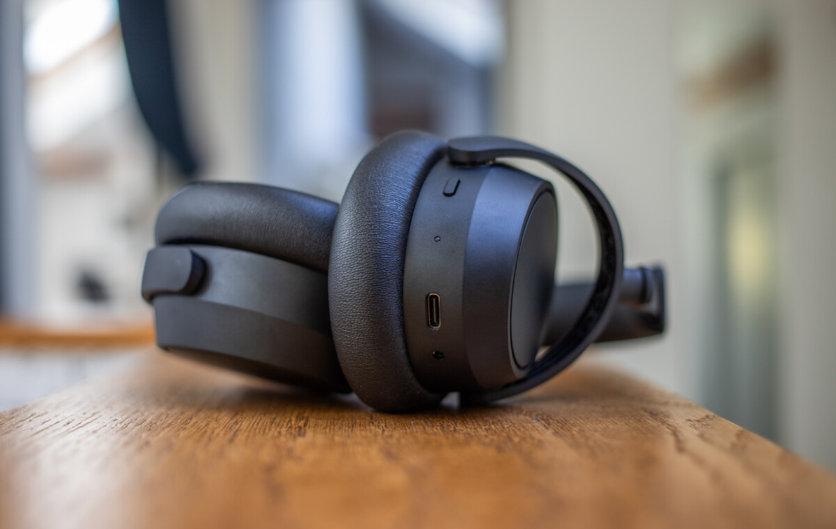 Sennheiser Accentum Plus Wireless