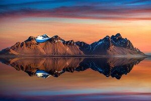 Icelandic Mirror Mountain Reflections In The Clouds Wallpaper