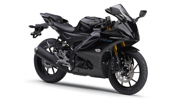 2024 Yamaha R15 V4 Japan