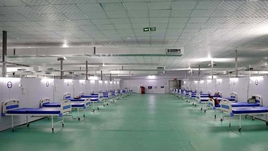 A view inside the Covid-19 Care Centre built near GTB hospital, in New Delhi, on May 10. Delhi on May 12 evening had over 4,000 ward beds and 98 intensive care unit (ICU) beds, earmarked for Covid-19 patients, vacant for the first time since the second week of April when coronavirus cases had started rising rapidly, HT reported.(HT Photo)