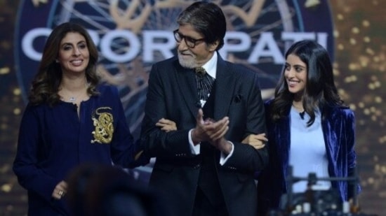 Amitabh Bachchan welcomed his daughter Shweta Bachchan and granddaughter Navya Naveli Nanda on Kaun Banega Crorepati 13.