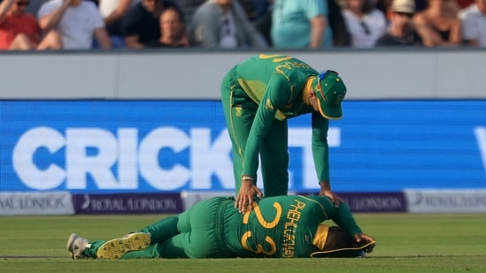 South Africa's Andile Phehlukwayo reacts after sustaining an injury&nbsp;(Reuters)