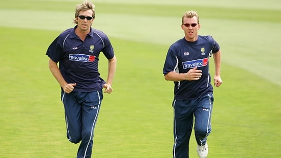 Glenn McGrath (Left) Brett Lee.&nbsp;(Getty)