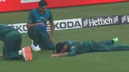 Shadab Khan during Asia Cup 2022 final against Sri Lanka(Twitter)