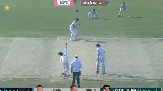 Naseem Shah bowling to Ben Stokes in Pakistan vs England 1st Test