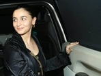 Alia Bhatt is currently spending all her time with daughter Raha these days. She had wrapped up her upcoming films Rocky Aur Rani Ki Prem Kahani and Hollywood debut, Heart of Stone during her pregnancy. On Sunday, she was spotted at Zoya Akhtar's house, probably to discuss her next with Farhan Akhtar, Jee Le Zaraa. Katrina Kaif, who has also signed the film, also joined her. (Varinder Chawla)