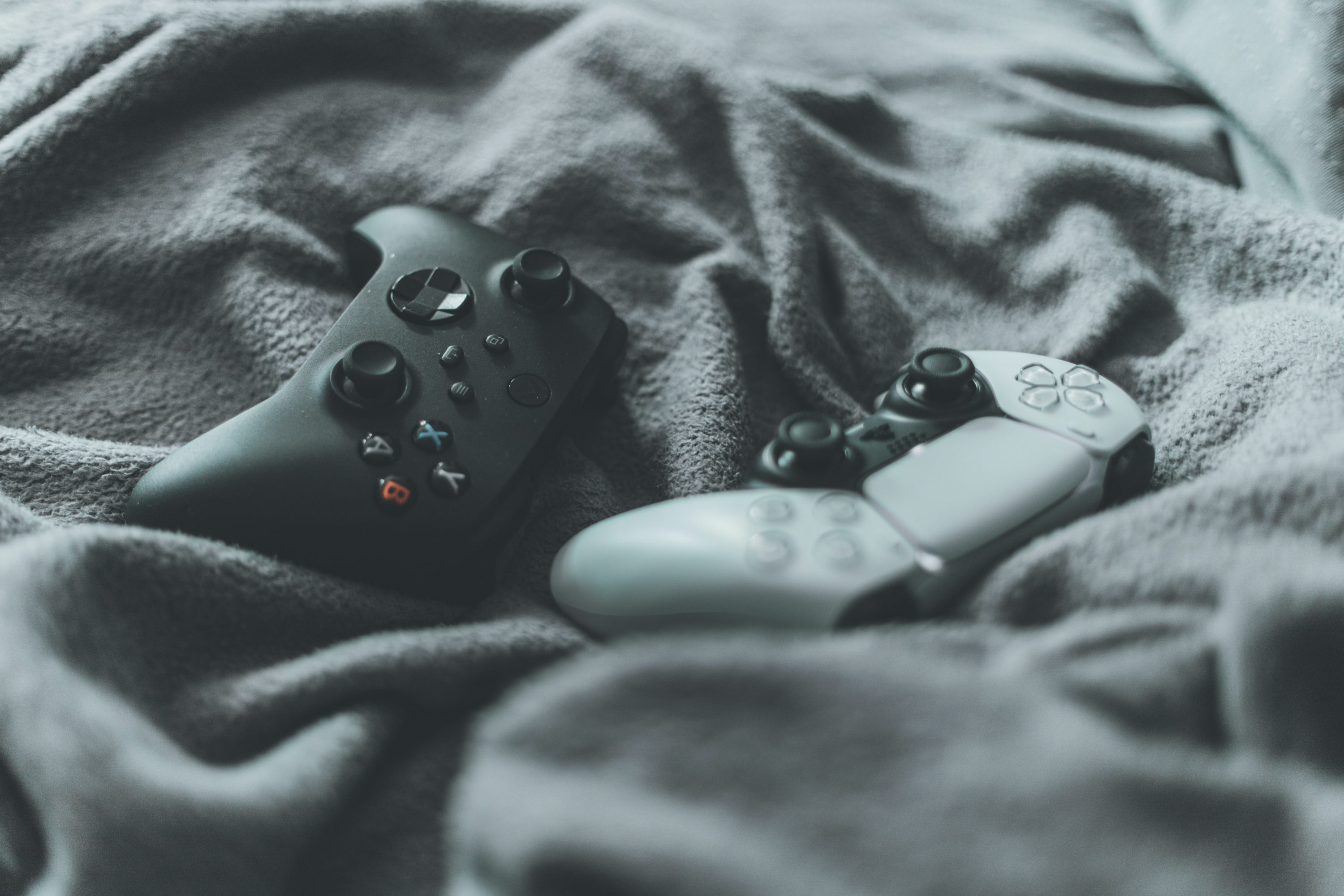 Manette de jeu Xbox One noir et blanc