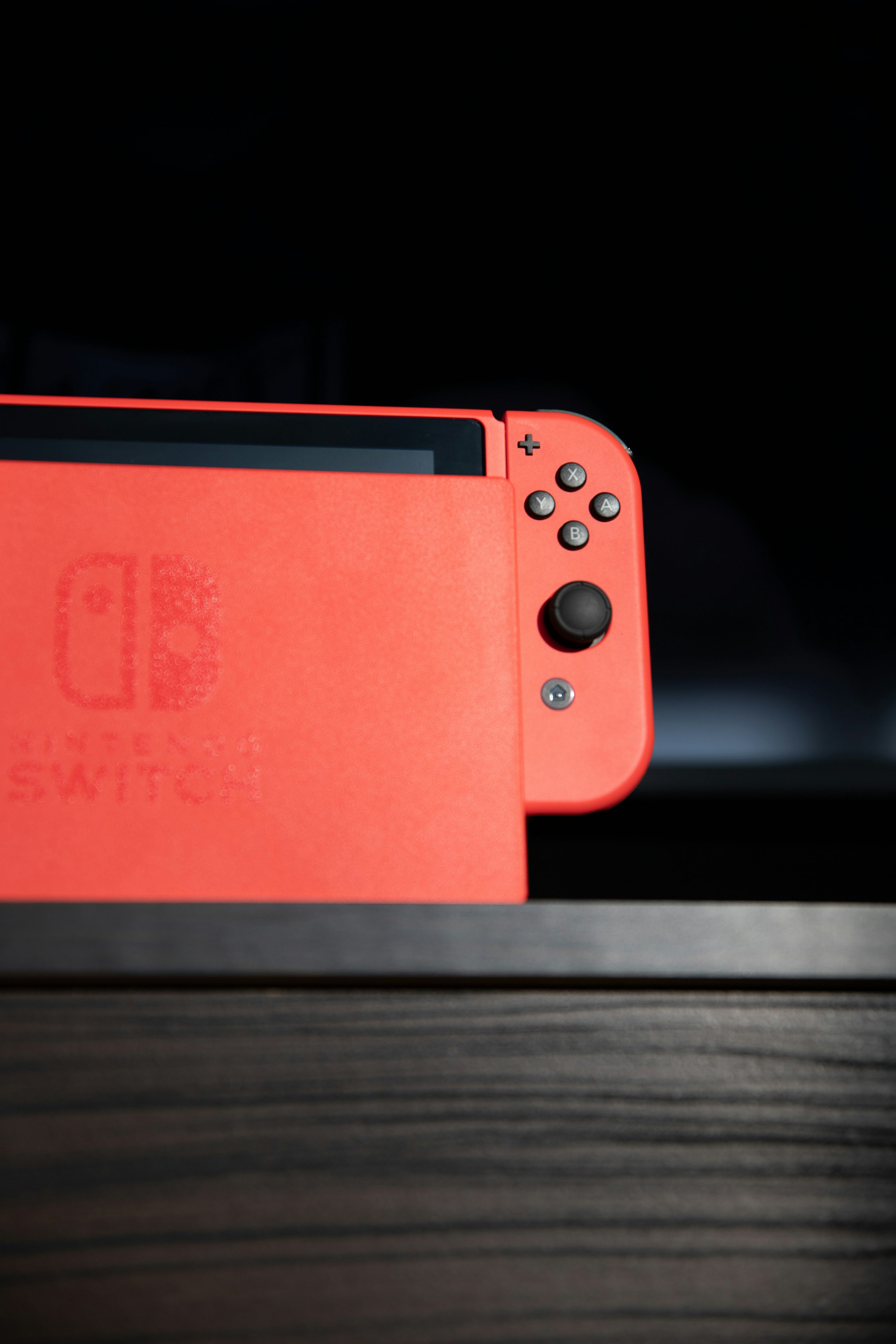 Red Nintendo Switch Spielkonsole