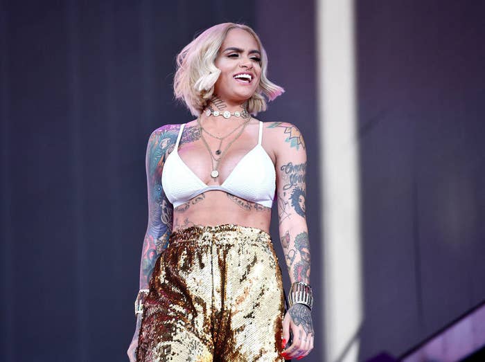 Kehlani smiling on stage