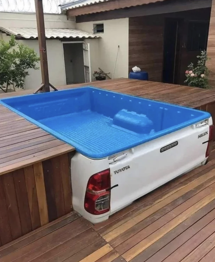 hot tub is the bed of a truck