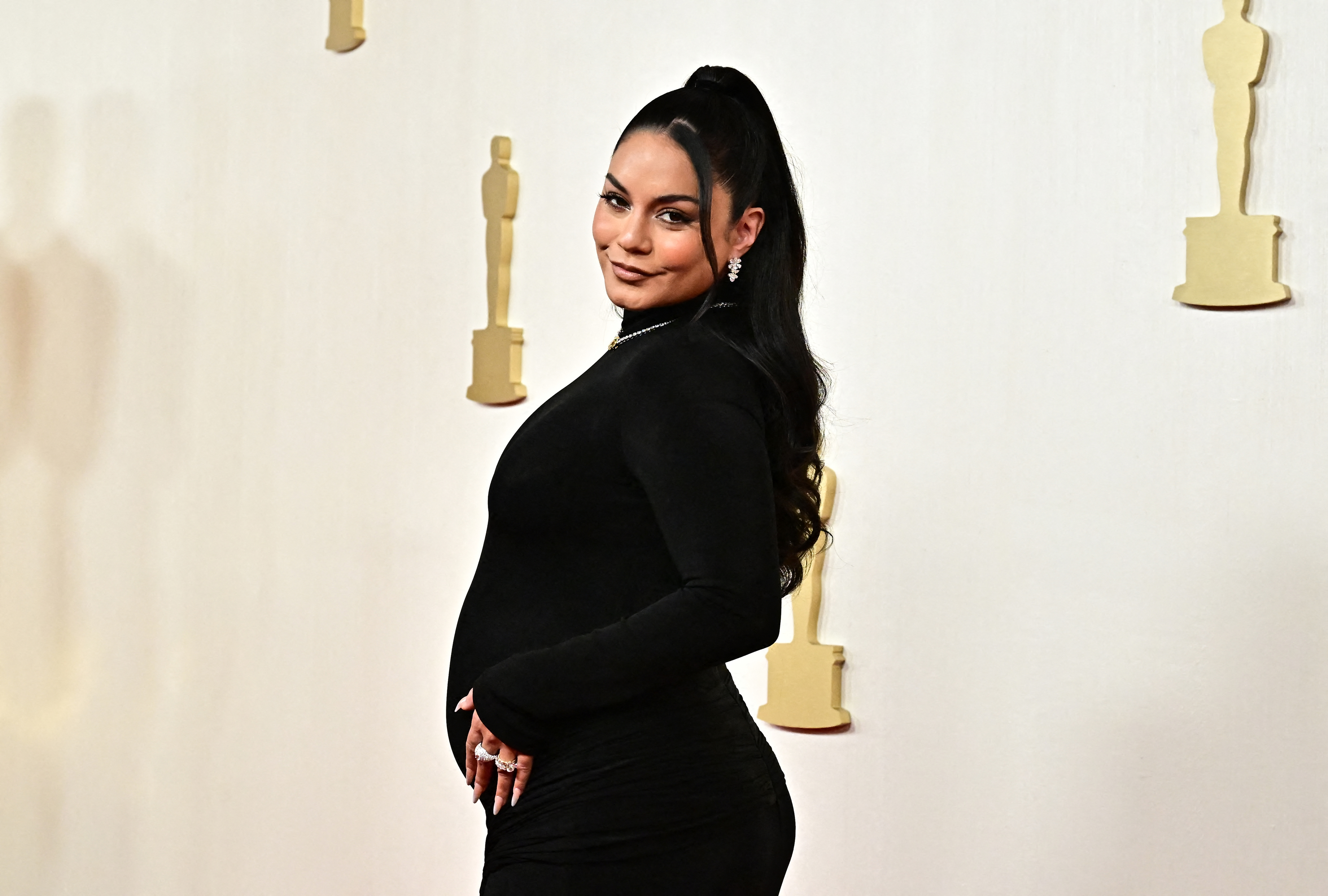 Closeup of Vanessa Hudgens at the Oscars