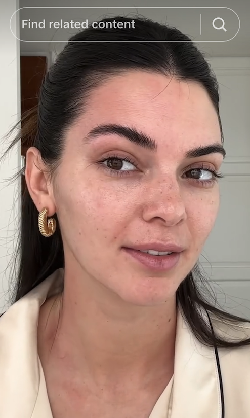 Kendall Jenner makeup free in vogue&#x27;s GRWM video