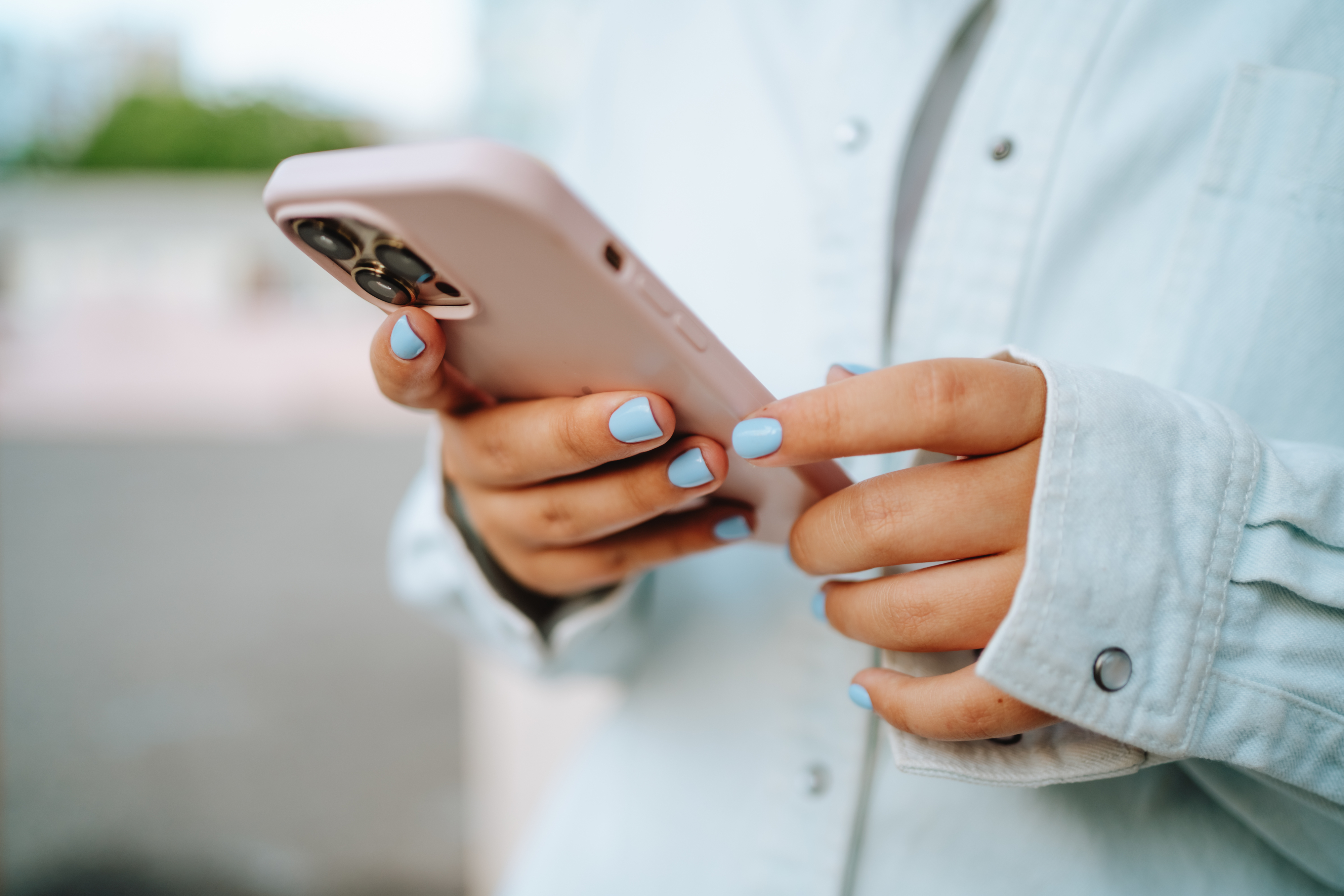 Person holding a smartphone