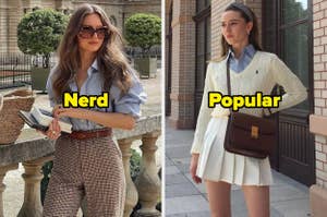 Dos imágenes comparativas de moda. La izquierda muestra a una mujer con camisa azul, pantalones a cuadros y gafas de sol (etiquetada como "Nerd"). La derecha muestra a una mujer con camisa azul, falda blanca y suéter claro (etiquetada como "Popular")