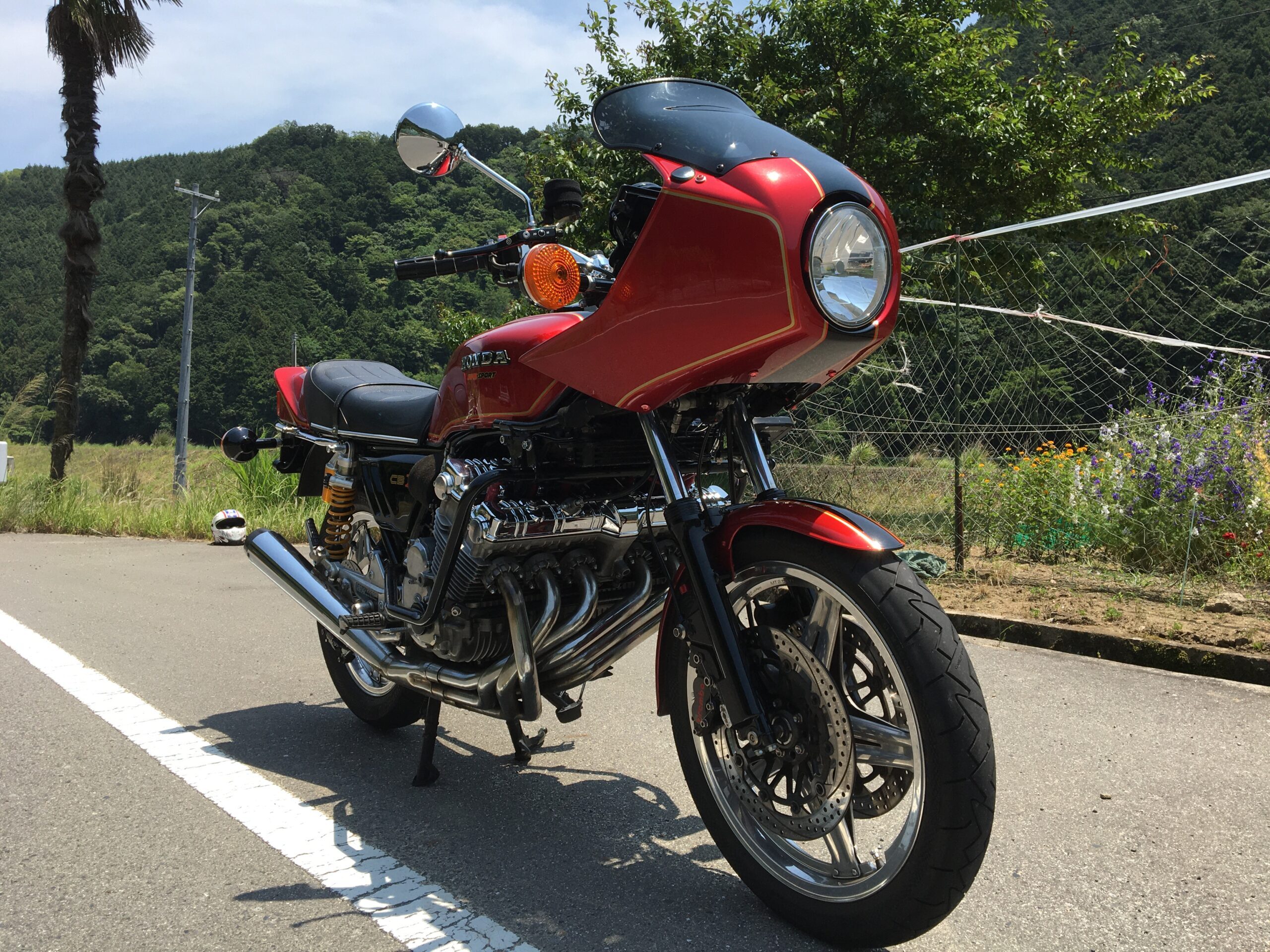 CBX1000