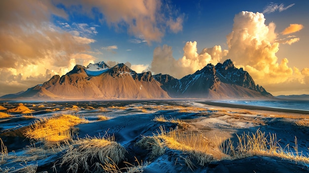 Bezpłatny plik Zdjęcie góry vestrahorn w stokksnes na islandii.